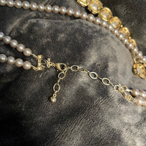 TALBOTS STATEMENT NECKLACE. So beautifully done! Adjustable 19” to 22”. - Picture 9 of 10